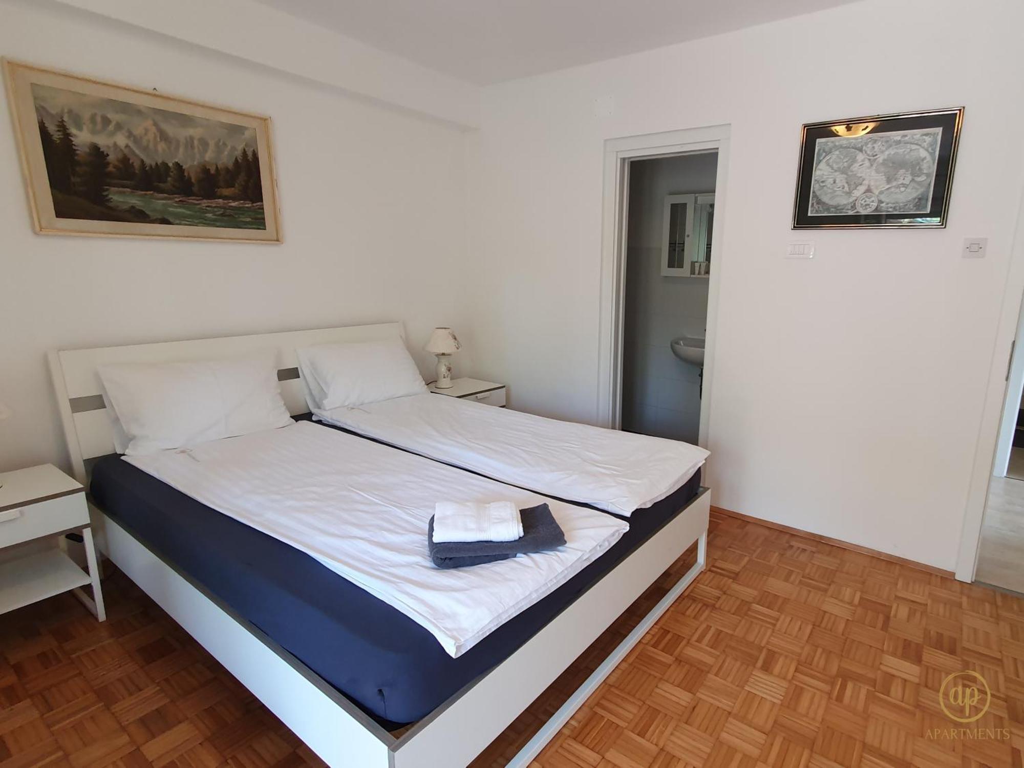 Apartman With Seaview And Garden For 6